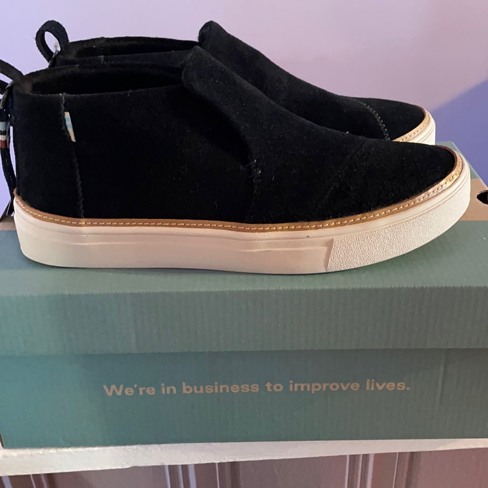 Toms Paxton Suede Slip Ons